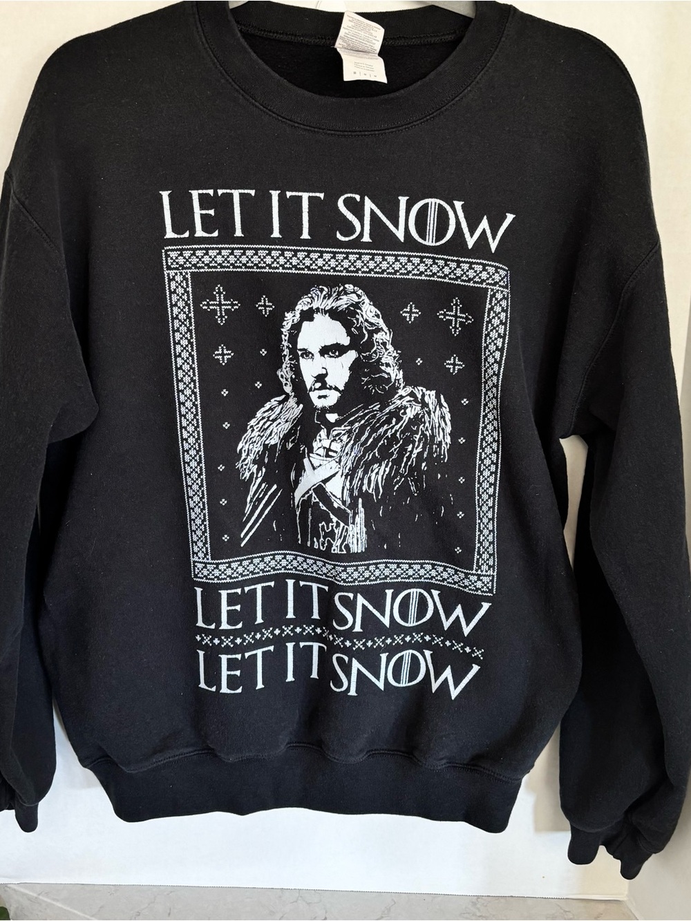 Black game of thrones Let It Snow' Graphic Men's Sweatshirt